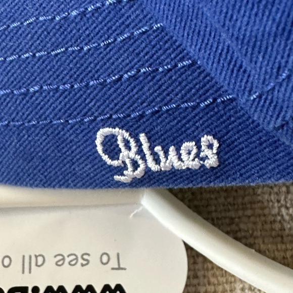 H - 407 ‘47 St. Louis blues royal blue women’s hat cap - Picture 9 of 11